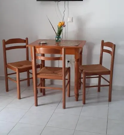 Eleftheria Apartment *
