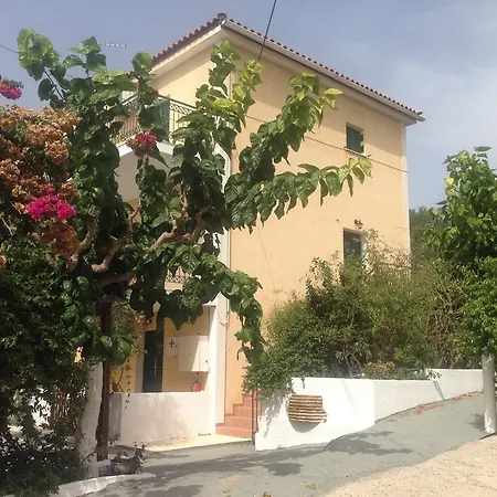 Eleftheria Apartment *